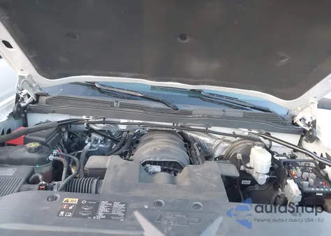 2015 Chevrolet Silverado 1500 1Lt из США, поврежденный, VIN 3GCUKREC4FG327699